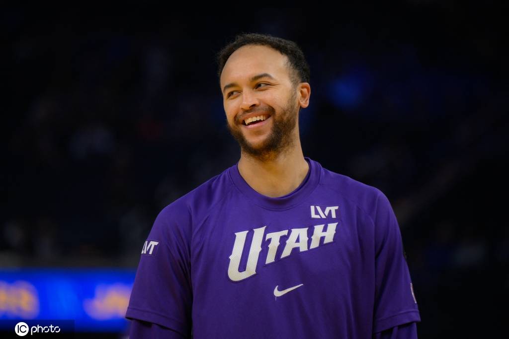 灰熊送出杰克逊等4人 从爵士得到李凯尔等4人+3首轮